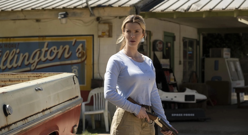 betty gilpin height