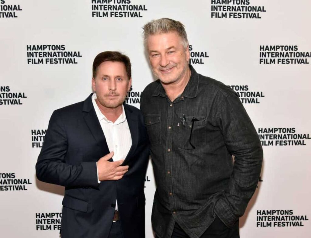 emilio estevez height