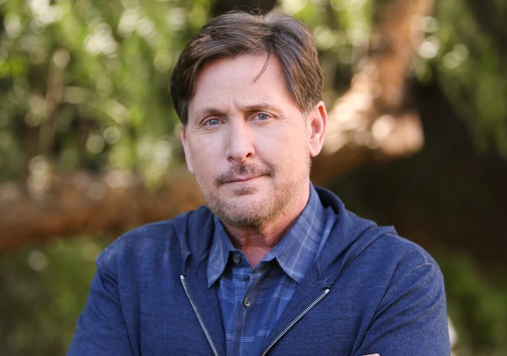 emilio estevez height