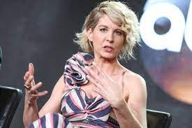 jenna elfman height