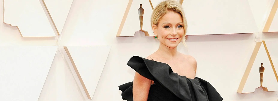 kelly ripa height