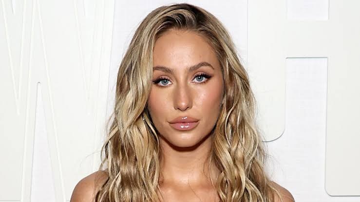 alix earle height and weight